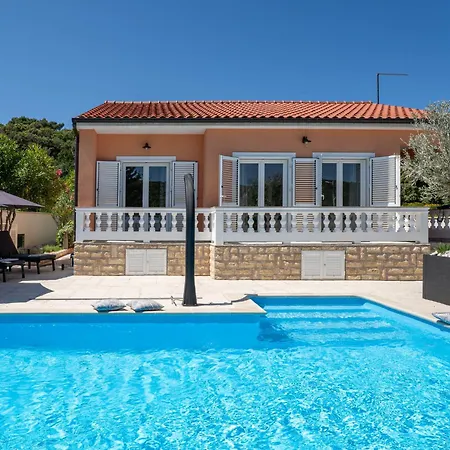 Holiday home Happy Rab By Interhome *